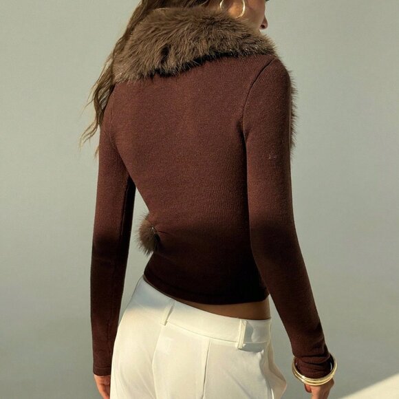 Coffee Brown Casual Women's V-Neck faux fur neckline Sweater top - Picture 2 of 7